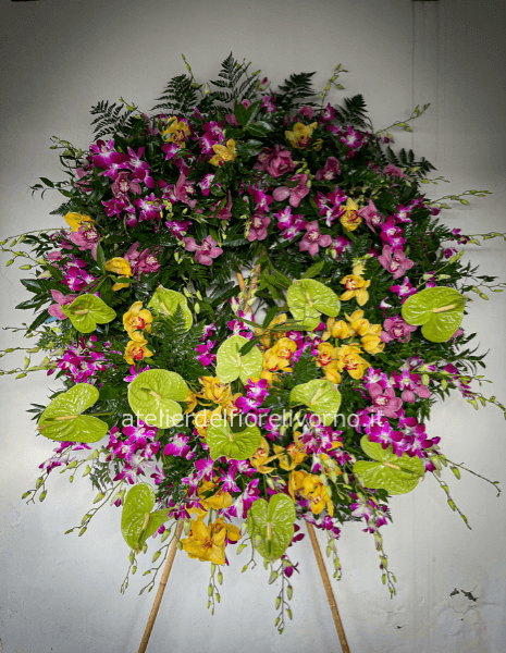 Corona funebre colore tonalità rosa e verde 